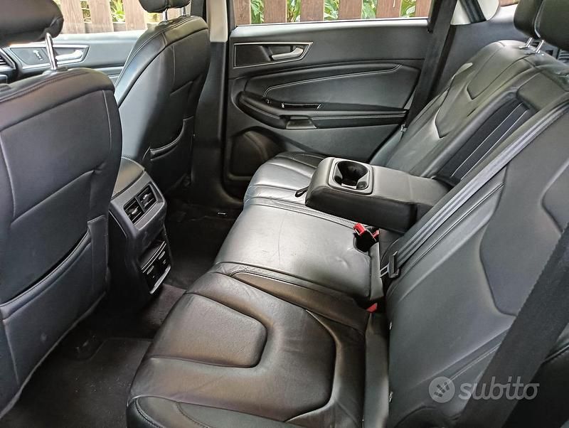 Usata Ford Edge Titanium 210 CV (154 kW) 2017 Grigio SUV