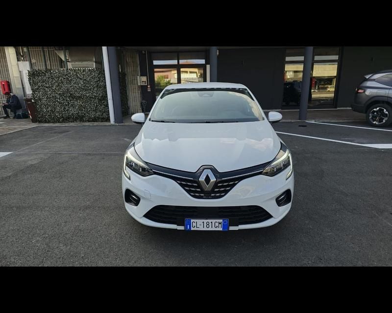Usata Renault Clio V Intens 91 CV (66 kW) 2022 Bianco Utilitaria