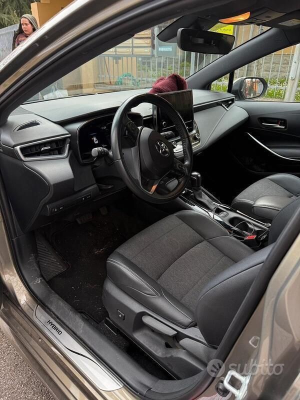 Usata 2022 Toyota Corolla Lounge Station wagon | 19.100 € (Ottimo prezzo) - Immagine 1/4