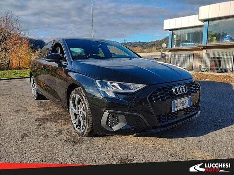 Nero Usata 2022 Audi A3 e-tron Due volumi | 24.500 € (Ottimo prezzo) - Immagine 1/4
