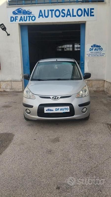 Usata Hyundai i10 Active 66 CV (48 kW) 2010 Grigio Utilitaria