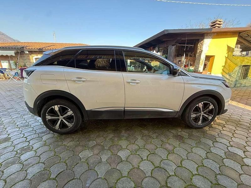 Usata Peugeot 3008 GT 131 CV (96 kW) 2021 Bianco SUV