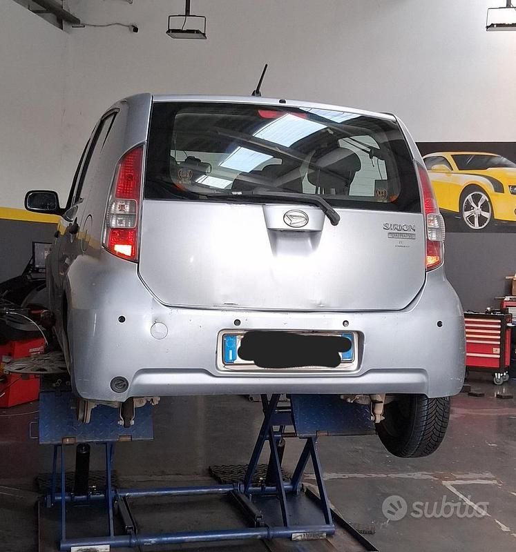 Usata Daihatsu Sirion 2007 Grigio Utilitaria