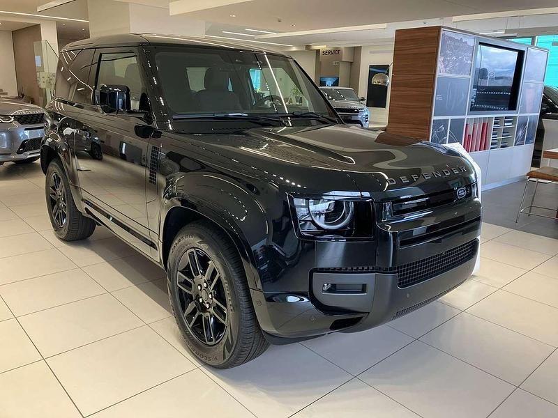 Nuova Land Rover Defender Dynamic 200 CV (147 kW) 2026 Santorini black SUV