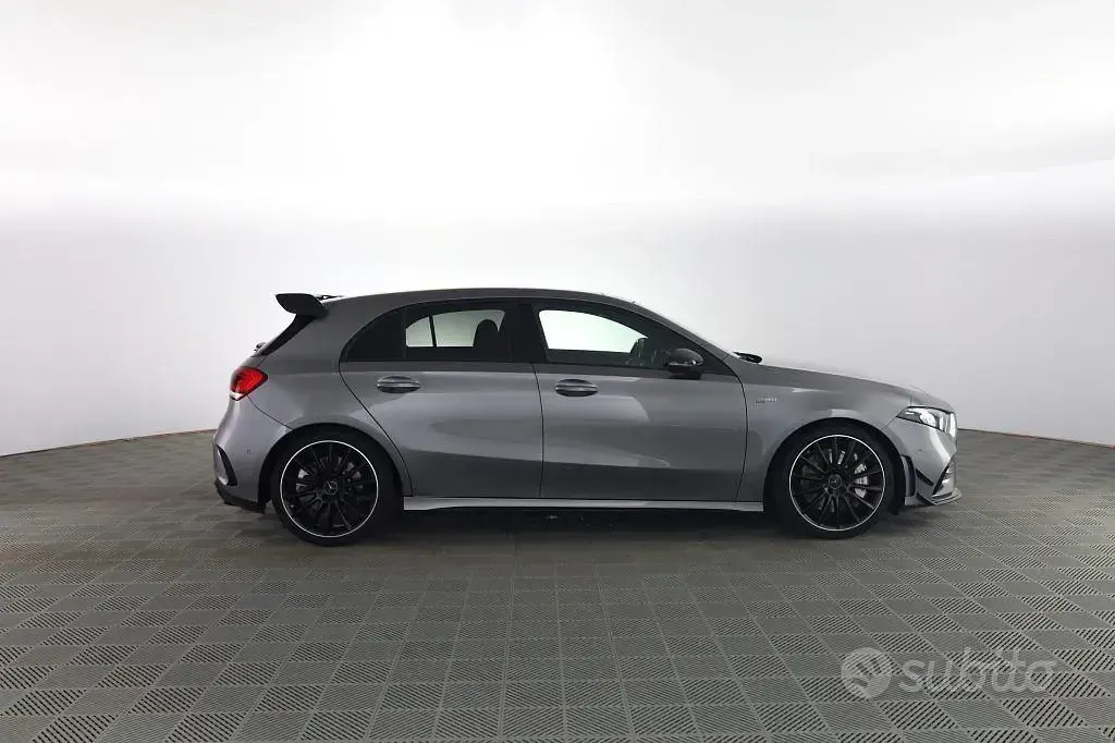 Usata Mercedes A35 AMG AMG 306 CV (225 kW) 2020 Grigio Berlina