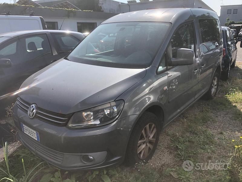 Grigio Usata 2011 VW Caddy Trendline Monovolume | 5300 € (Super prezzo) - Immagine 1/4