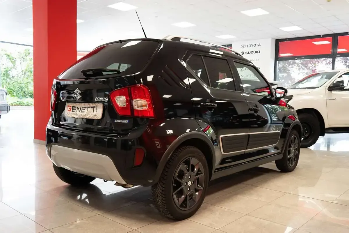 Usata Suzuki Ignis 83 CV (61 kW) 2025 Nero SUV