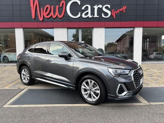 Grigio(met.) Usata 2021 Audi Q3 Sportback S-Line SUV | 34.800 € (Buon prezzo) - Immagine 1/4