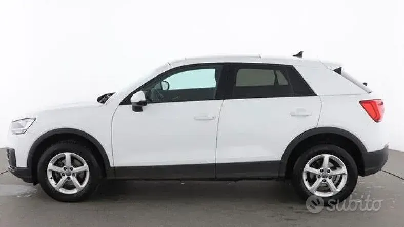 Usata Audi Q2 Admired 116 CV (85 kW) 2021 Bianco SUV