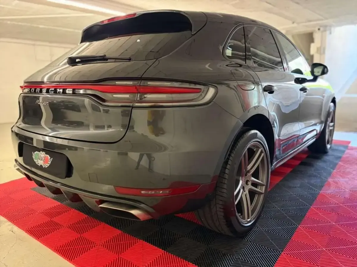 Usata Porsche Macan 245 CV (180 kW) 2021 Antracite SUV