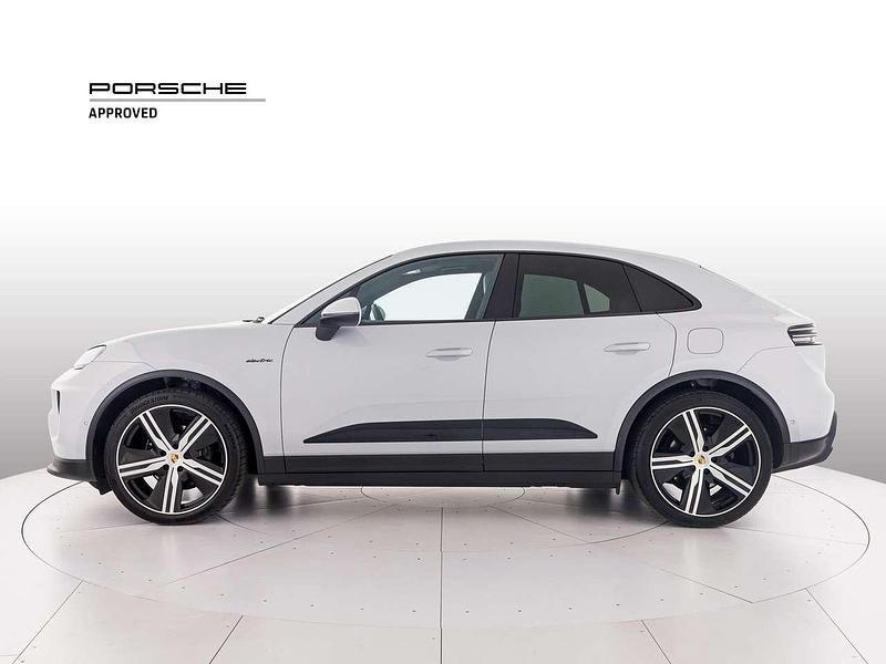 Usata Porsche Macan 284 kW (387 CV) 2024 Grigio SUV