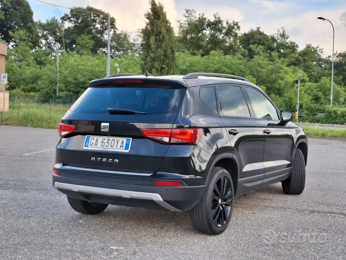 Usata Seat Ateca 115 CV (84 kW) 2020 Nero SUV