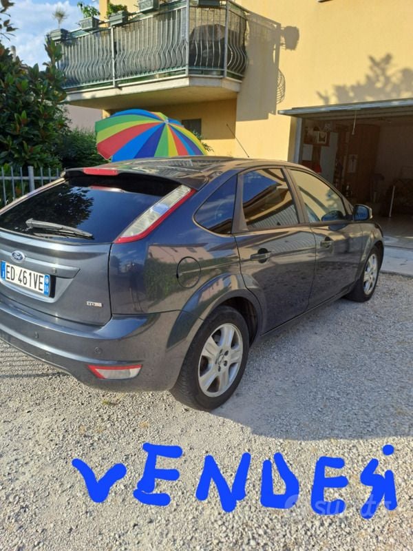 Usata Ford Focus 115 CV (84 kW) 2010 Berlina