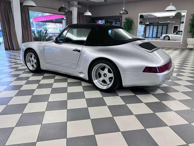 Usata Porsche 911 Carrera Cabriolet 250 CV (183 kW) 1991 Argento Cabrio
