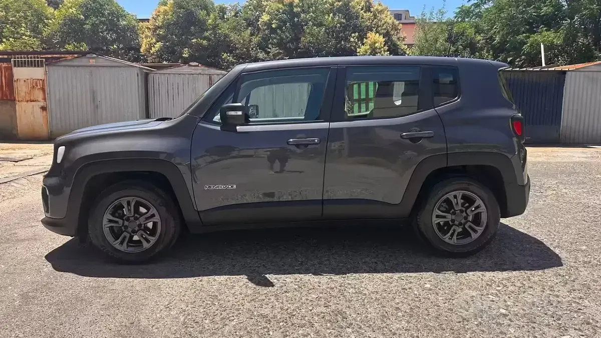 Usata Jeep Renegade 130 CV (95 kW) 2023 Grigio SUV