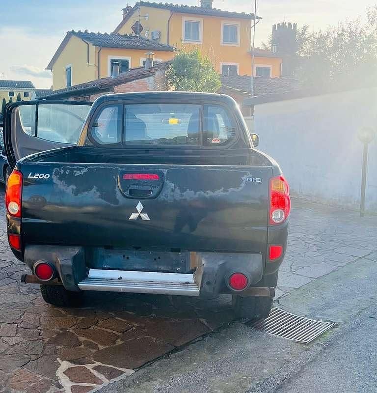 Usata Mitsubishi L200 Intense 136 CV (100 kW) 2007 Pick-up