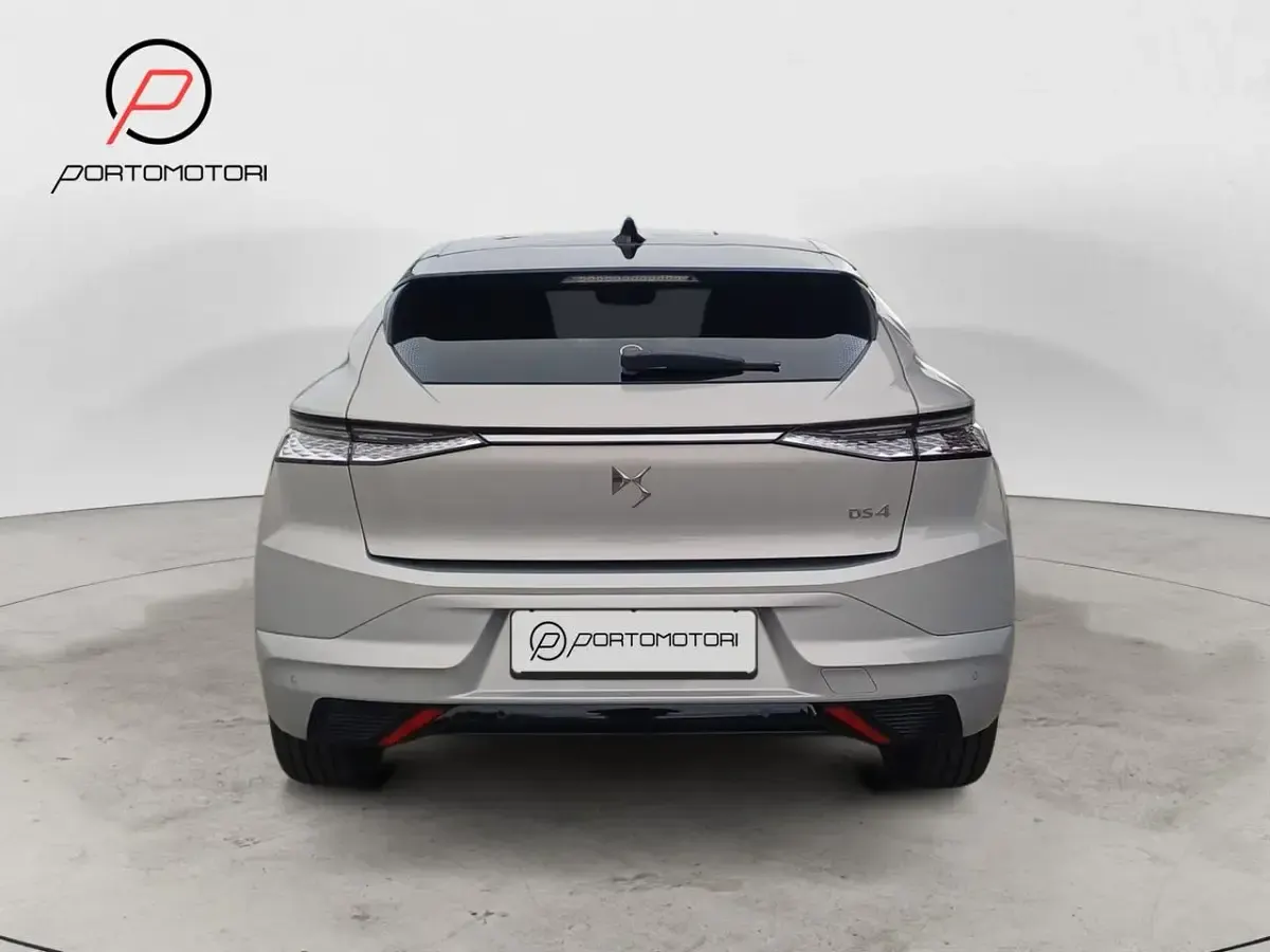 Nuova DS Automobiles DS4 136 CV (100 kW) 2025 Grigio SUV