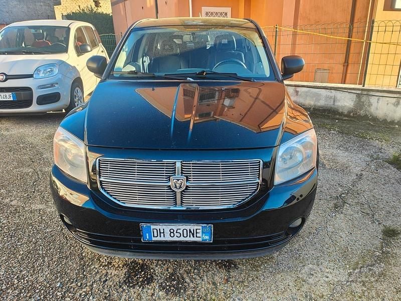 Nero Usata 2008 Dodge Caliber SXT Due volumi | 5999 € - Immagine 1/4