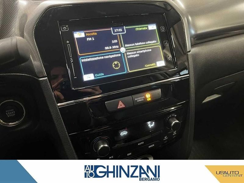 Usata Suzuki Vitara 129 CV (94 kW) 2023 Bianco SUV