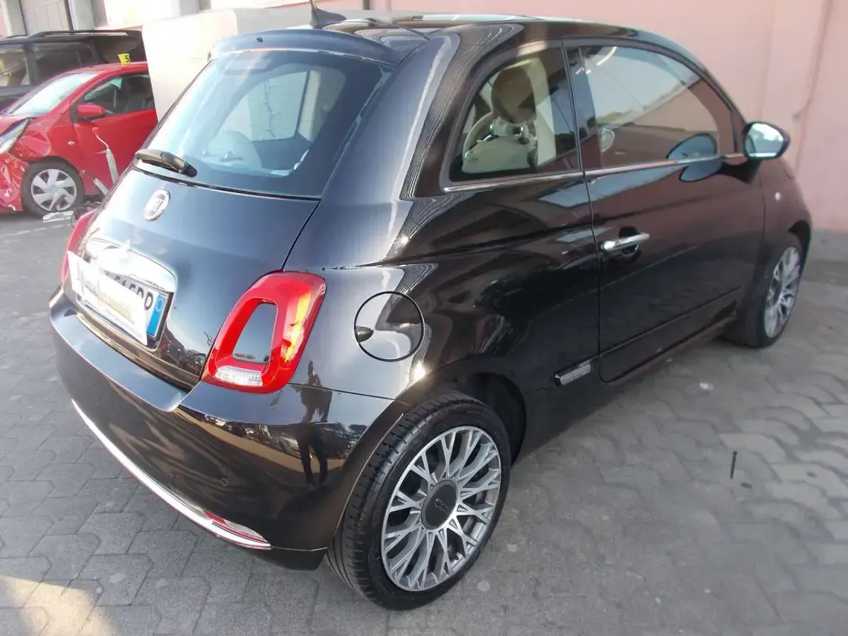 Usata Fiat 500 Lounge 69 CV (50 kW) 2019 Nero Utilitaria