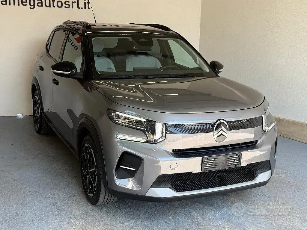 Usata Citroën C3 PureTech 101 CV (74 kW) 2024 Grigio Berlina