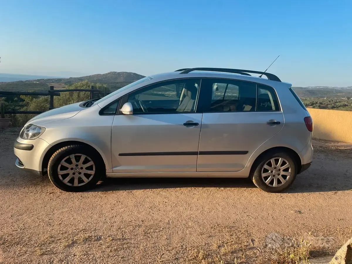 Usata VW Golf Plus Cross 2008 Grigio Utilitaria