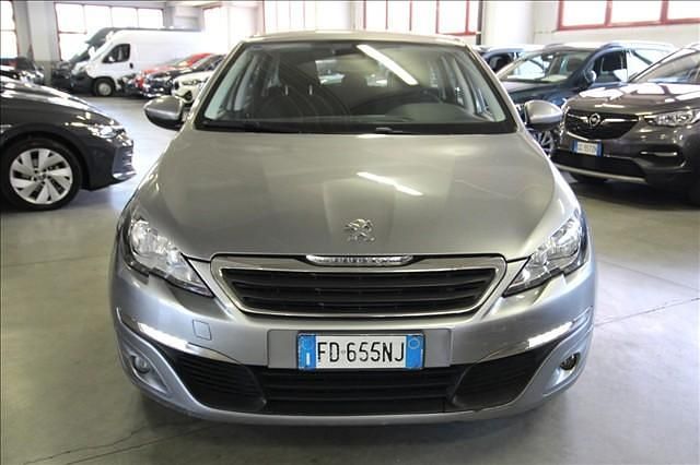 Usata Peugeot 308 Active 100 CV (73 kW) 2016 Argento Station wagon