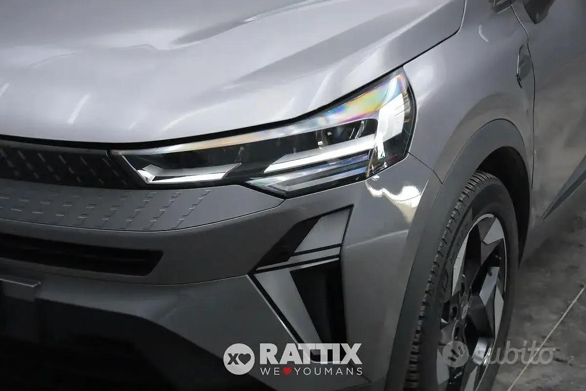 Usado Renault Captur Techno 91 CV (66 kW) 2025 Gris SUV