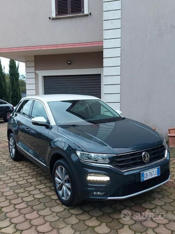 Usata 2020 VW T-Roc Advance SUV | 17.900 € (Buon prezzo) - Immagine 1/4