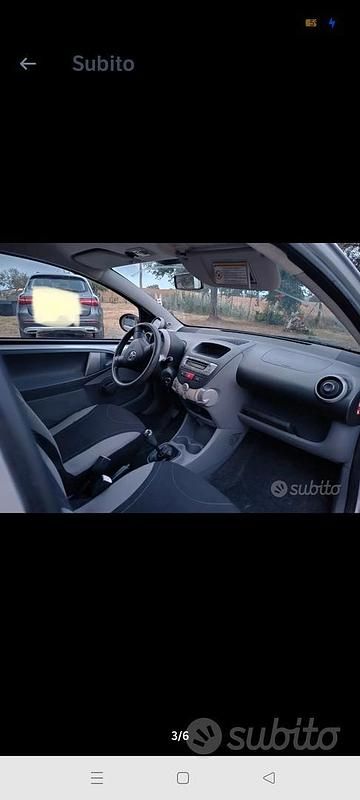 Usata Toyota Aygo Sol 54 CV (39 kW) 2006 Grigio Utilitaria