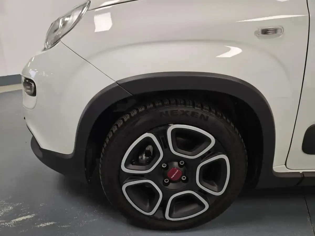 Usata Fiat Panda City Life 70 CV (51 kW) 2021 Bianco Utilitaria