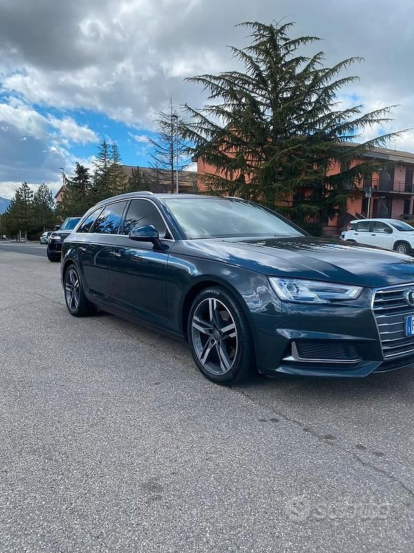 Usata Audi A4 Sport 150 CV (110 kW) 2018 Grigio Station wagon