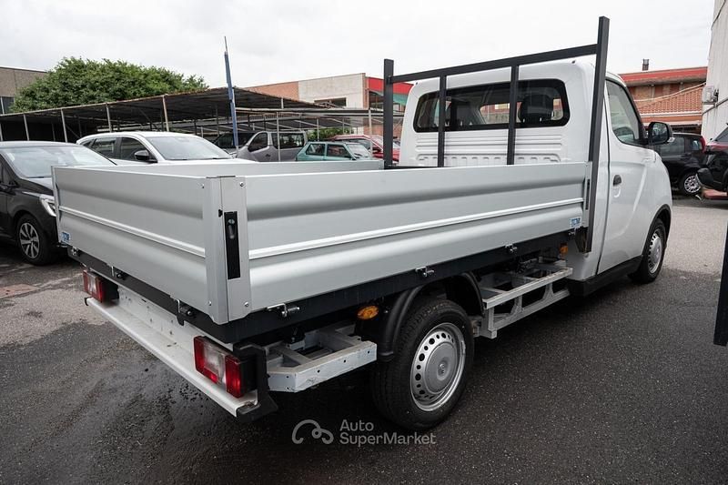 Nuova Maxus eDeliver 3 50 kW (68 CV) 2025 Bianco Furgone