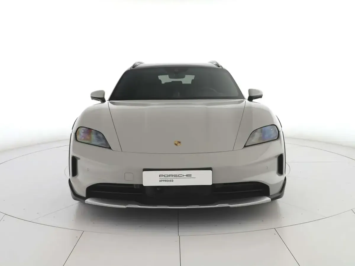 Usata Porsche Taycan 4 Cross Turismo Cross Turismo 319 kW (435 CV) 2024 Gesso Station wagon