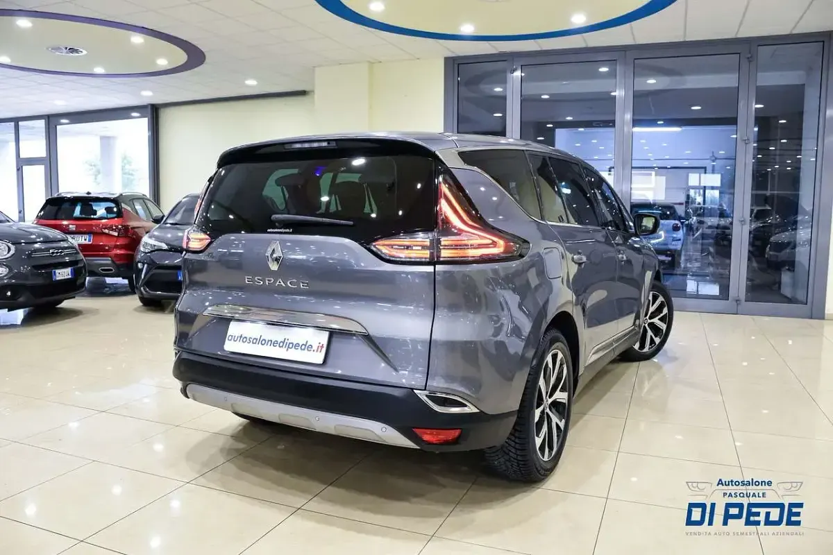 Usata Renault Espace Intens 160 CV (117 kW) 2019 Grigio Monovolume