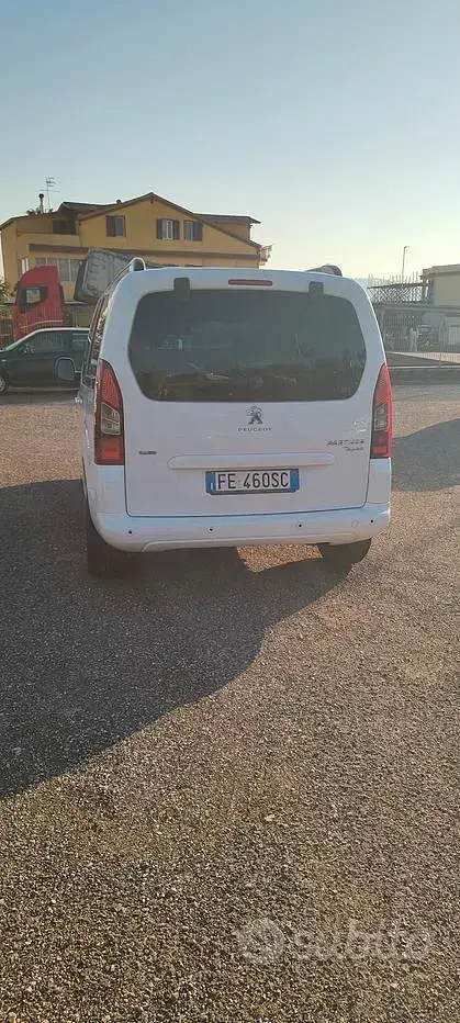 Usata Peugeot Partner 99 CV (72 kW) 2016 Bianco Monovolume