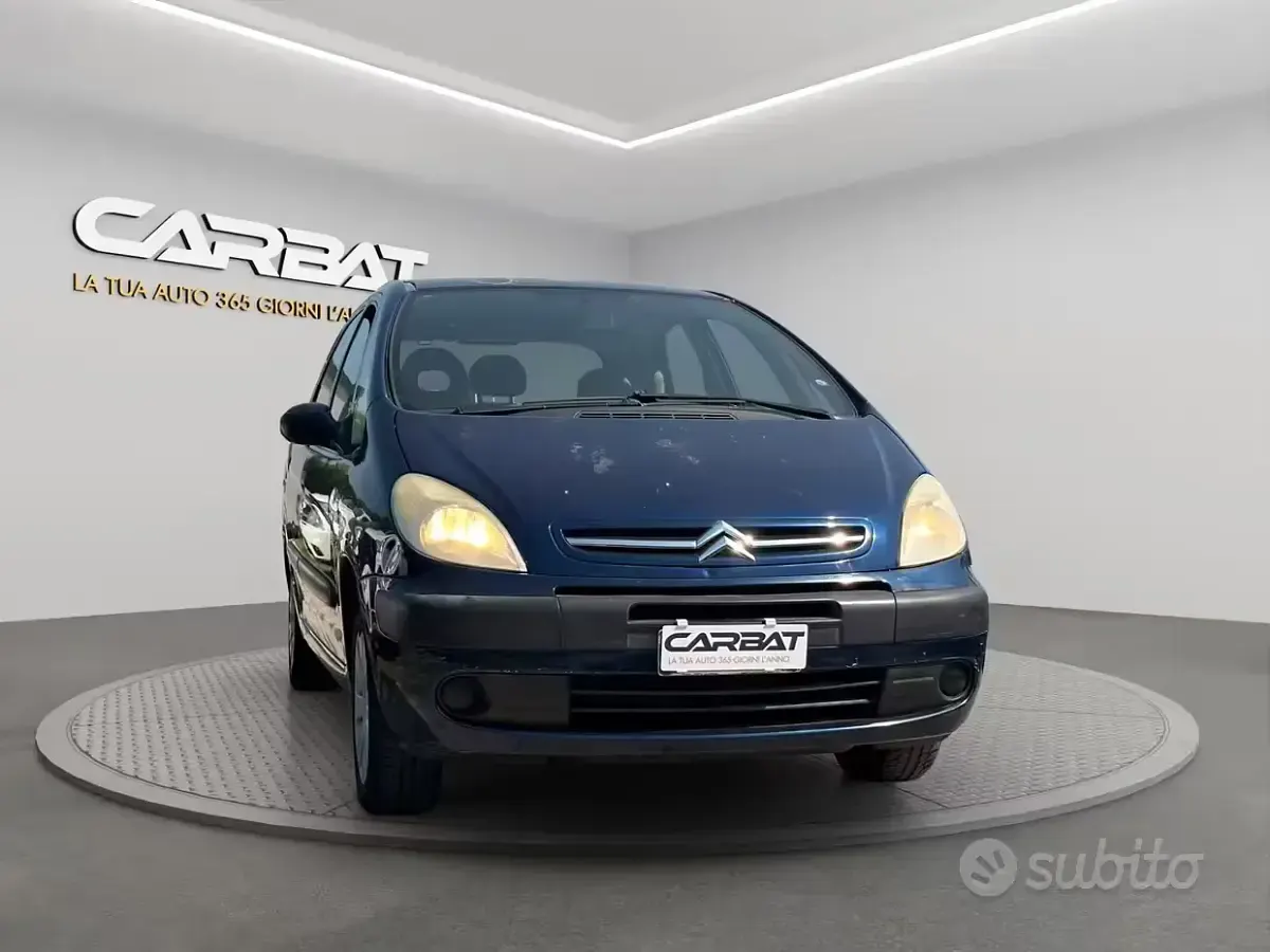 Usata Citroën Xsara Picasso 109 CV (80 kW) 2006 Bluazzurro Monovolume