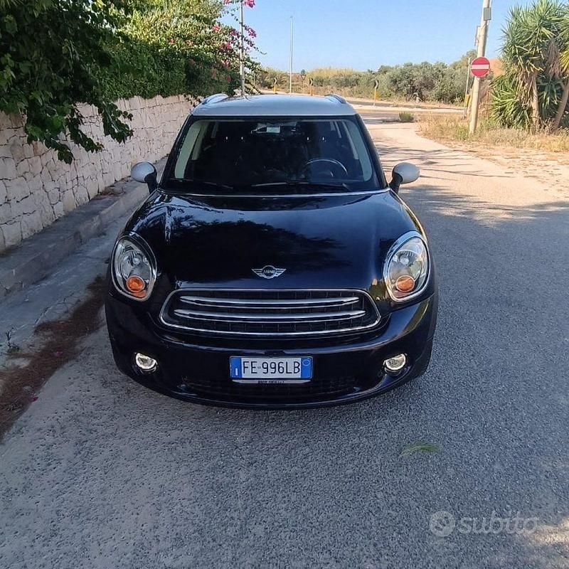 Usata Mini Cooper D Countryman Business 111 CV (81 kW) 2016 Blu SUV