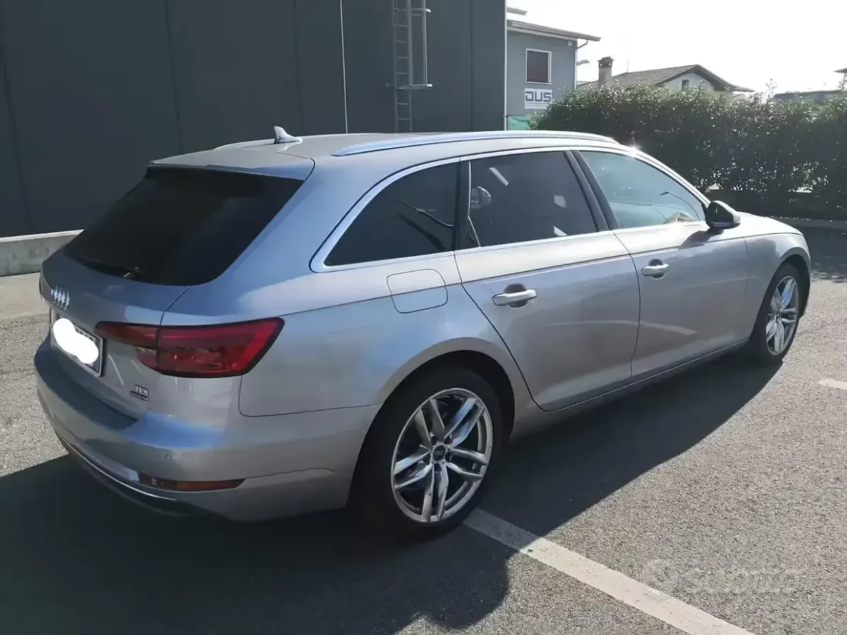 Usata Audi A4 Sport 190 CV (139 kW) 2016 Grigio Station wagon