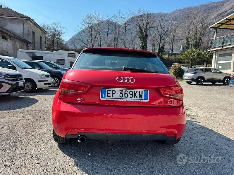 Usata Audi A3 90 CV (66 kW) 2013 Rosso Berlina