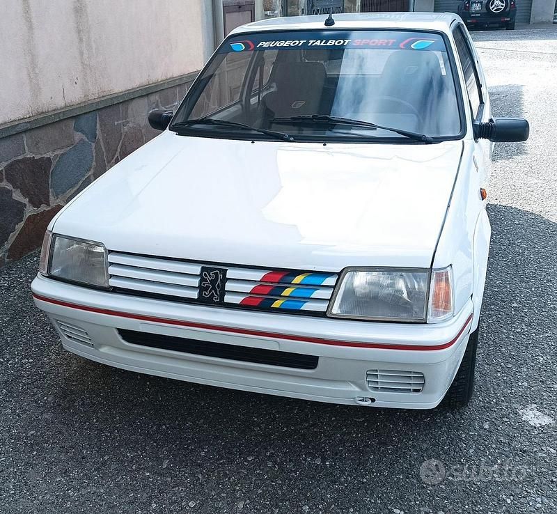 Usata Peugeot 205 101 CV (74 kW) 1990 Bianco