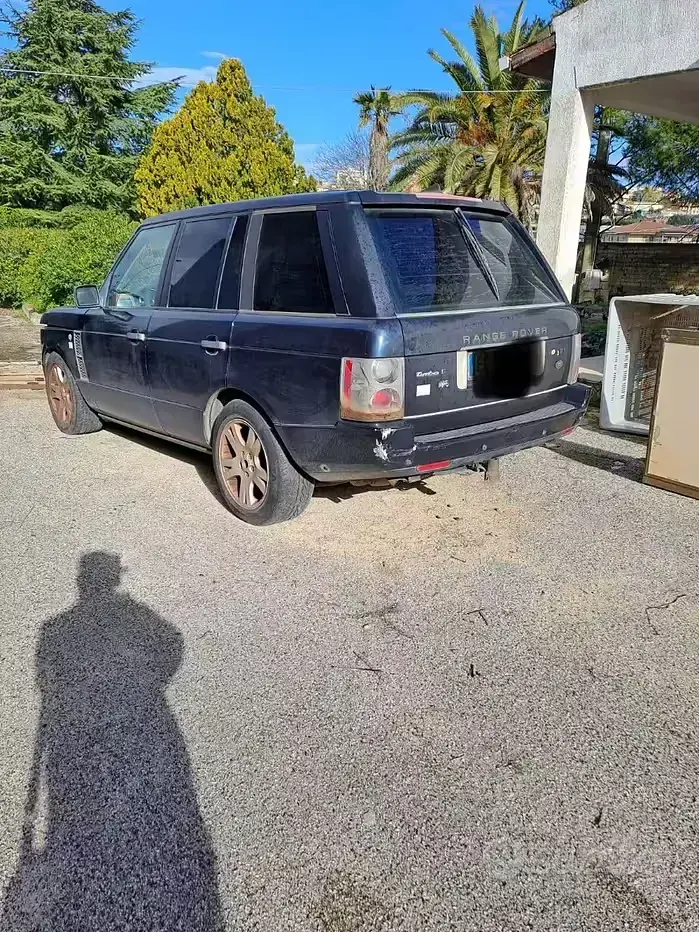 Usata Land Rover Range Rover 177 CV (130 kW) 2004 Grigio SUV
