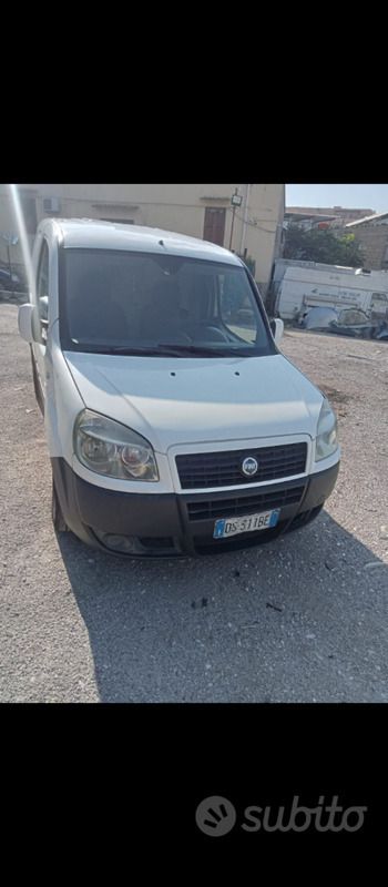 Usata 2007 Fiat Doblò Monovolume | 3500 € (Ottimo prezzo) - Immagine 1/4