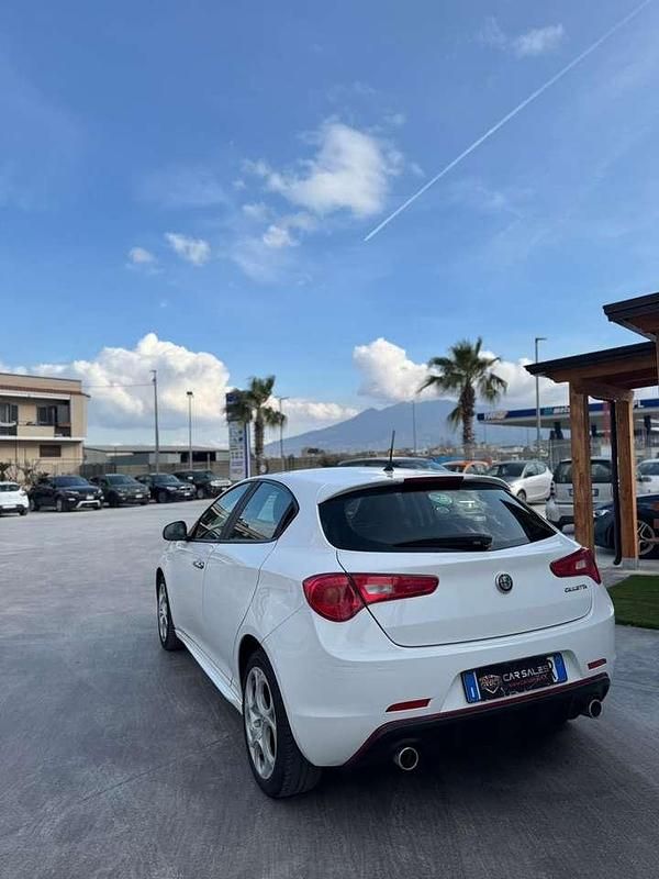 Usata Alfa Romeo Giulietta 120 CV (88 kW) 2018 Other Utilitaria