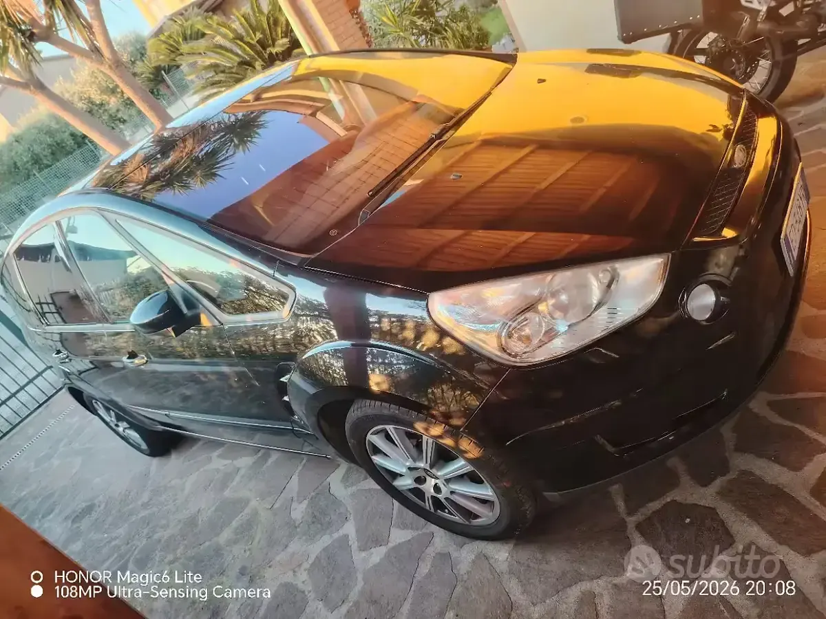 Usata Ford S-MAX 140 CV (102 kW) 2010 Nero Monovolume