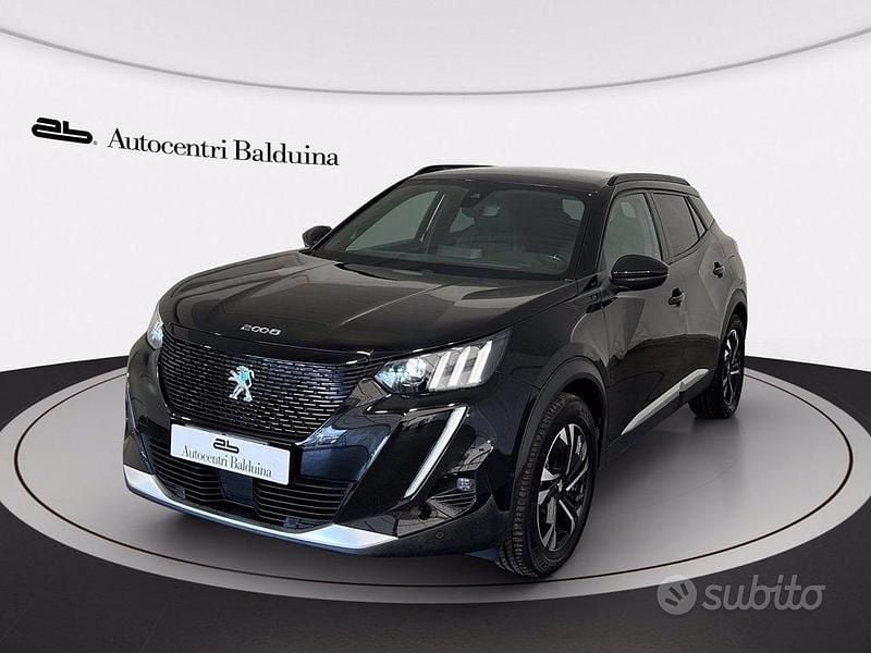 Usata Peugeot e-2008 GT-line 100 kW (136 CV) 2020 Nero perla SUV