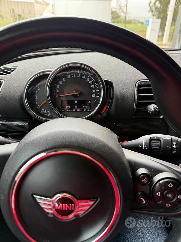 Occasion Mini Cooper D 150 ch (110 kW) 2018 Noir Citadine