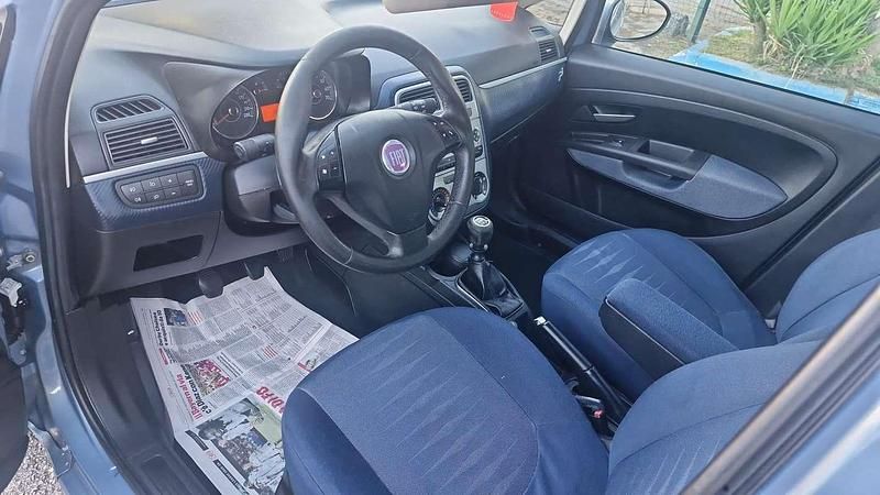 Usata Fiat Grande Punto Active 77 CV (56 kW) 2009 Utilitaria