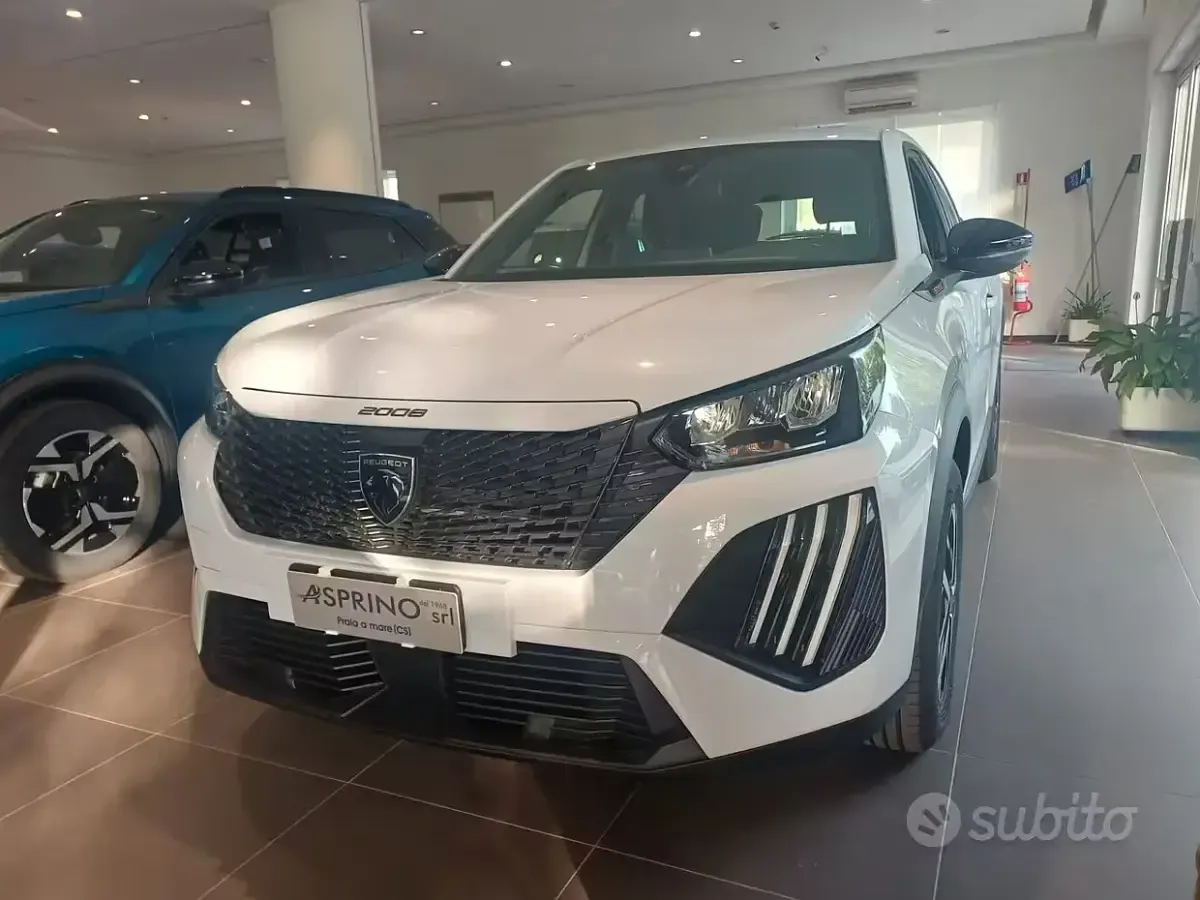 Nuova Peugeot 2008 Style 100 CV (73 kW) 2025 Bianco SUV