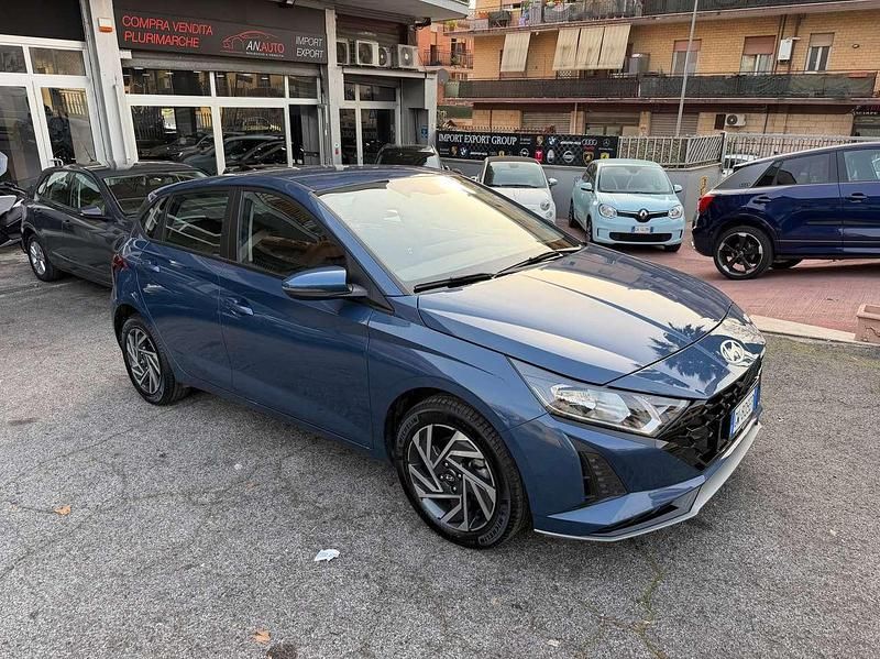 Usata Hyundai i20 Prime 101 CV (74 kW) 2024 Blu ghiaccio Utilitaria